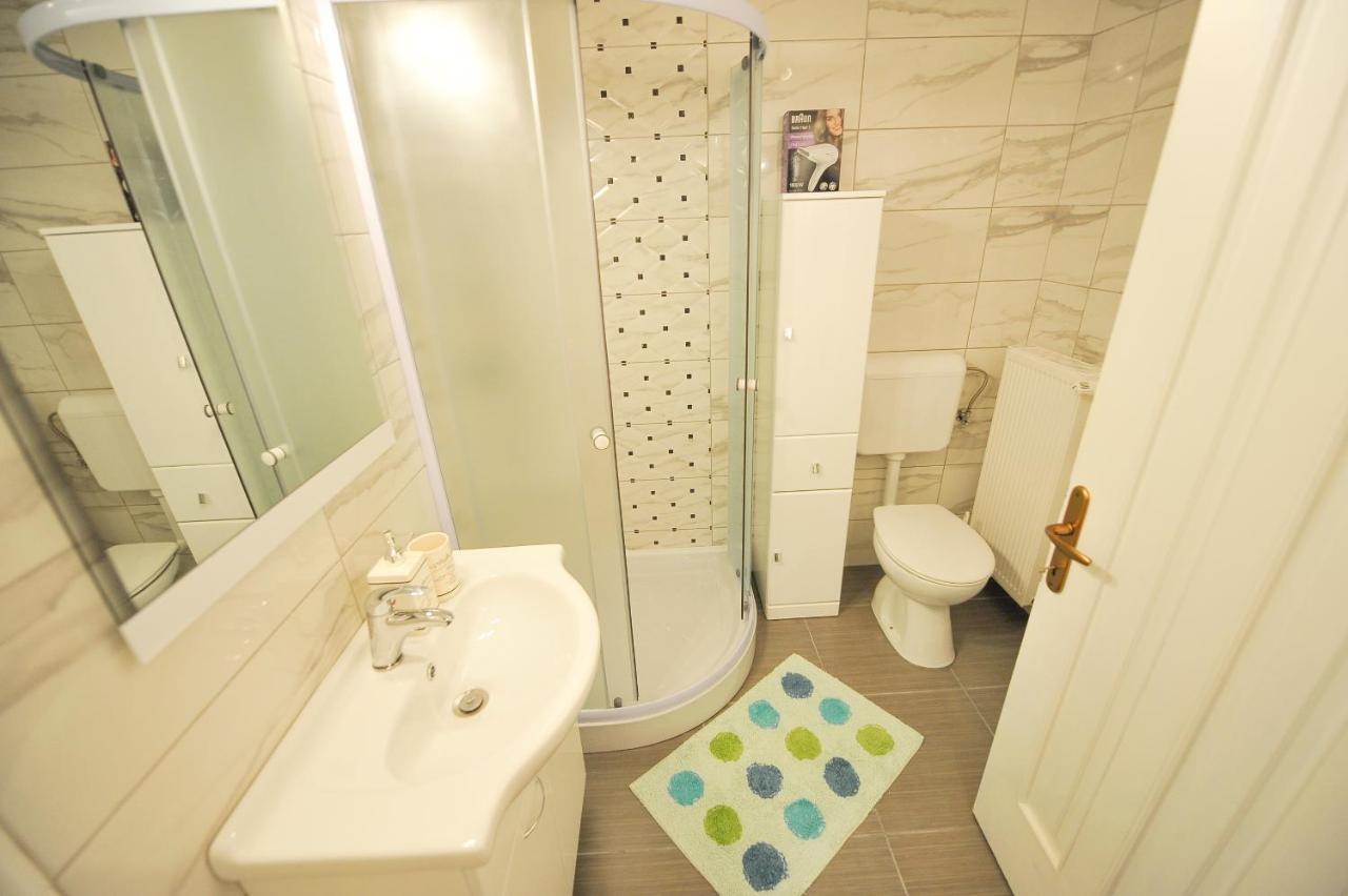 Apartments Jernej With Onsite Wellness Brežice Extérieur photo